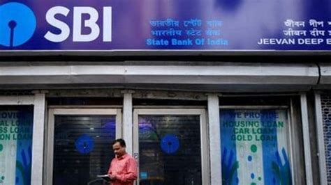 SBI's ‘contactless’ debit card option: All you need to 